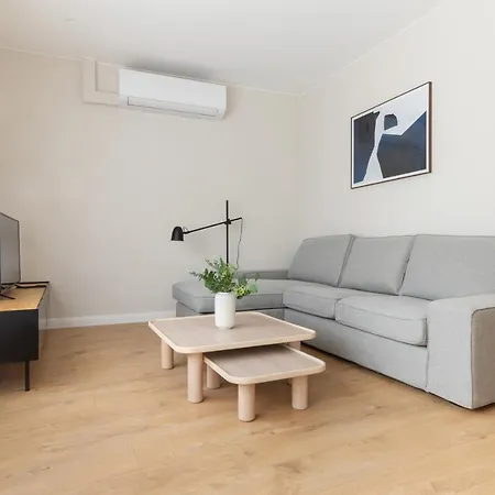 Apartment Atica - By Weflating *