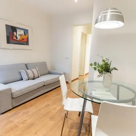 Apartment Atica - By Weflating